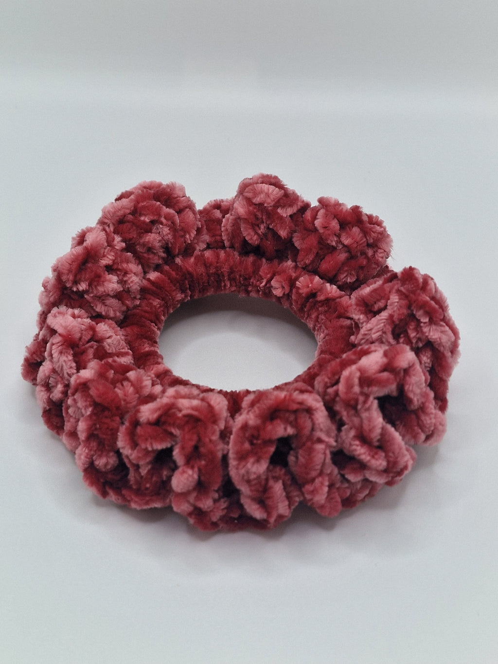 Crochet Velvet Scrunchie: Bernat Yarn Velvet POMEGRANAT Hair Tie
