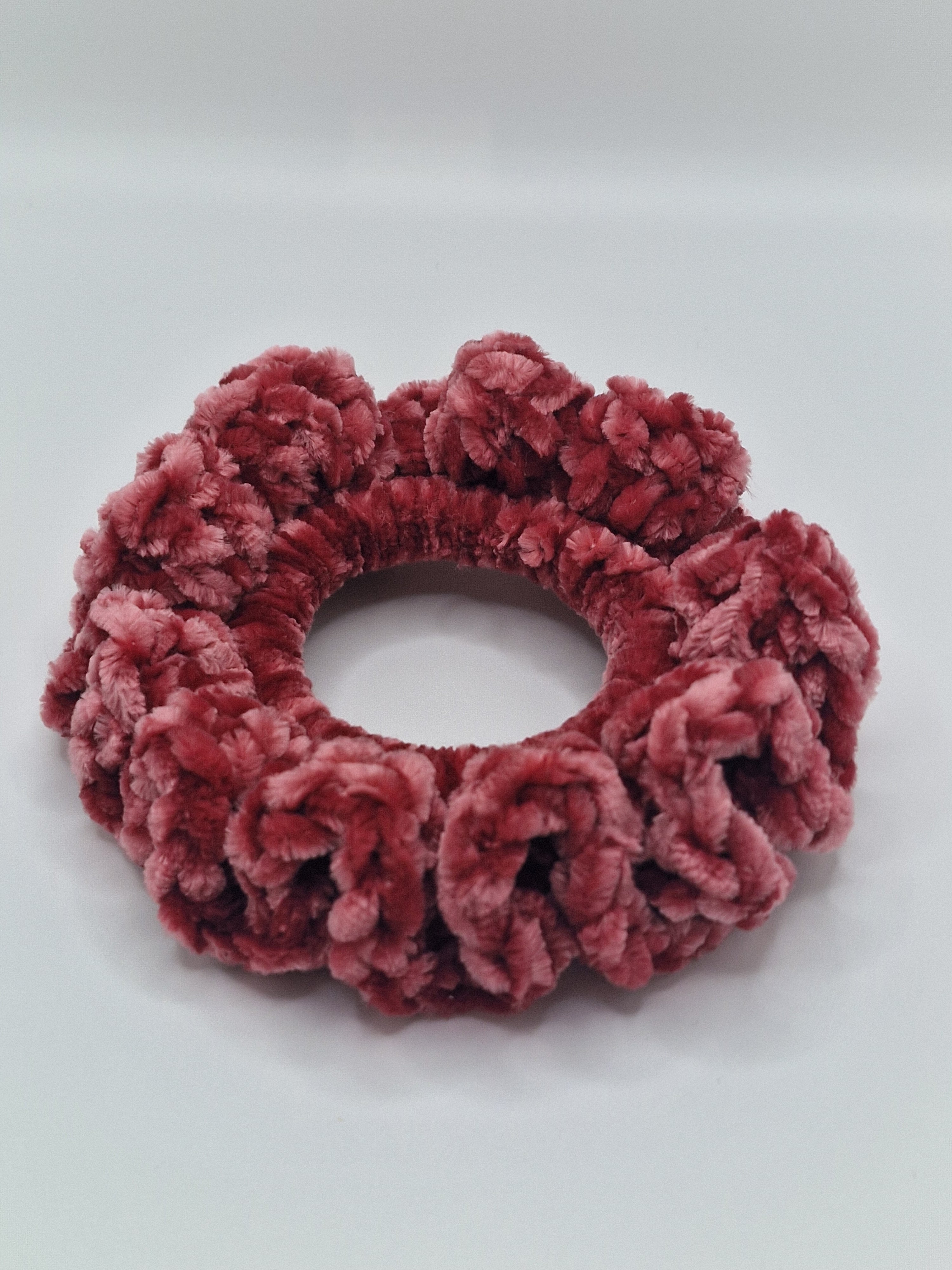 Crochet Velvet Scrunchie: Bernat Yarn Velvet POMEGRANAT Hair Tie