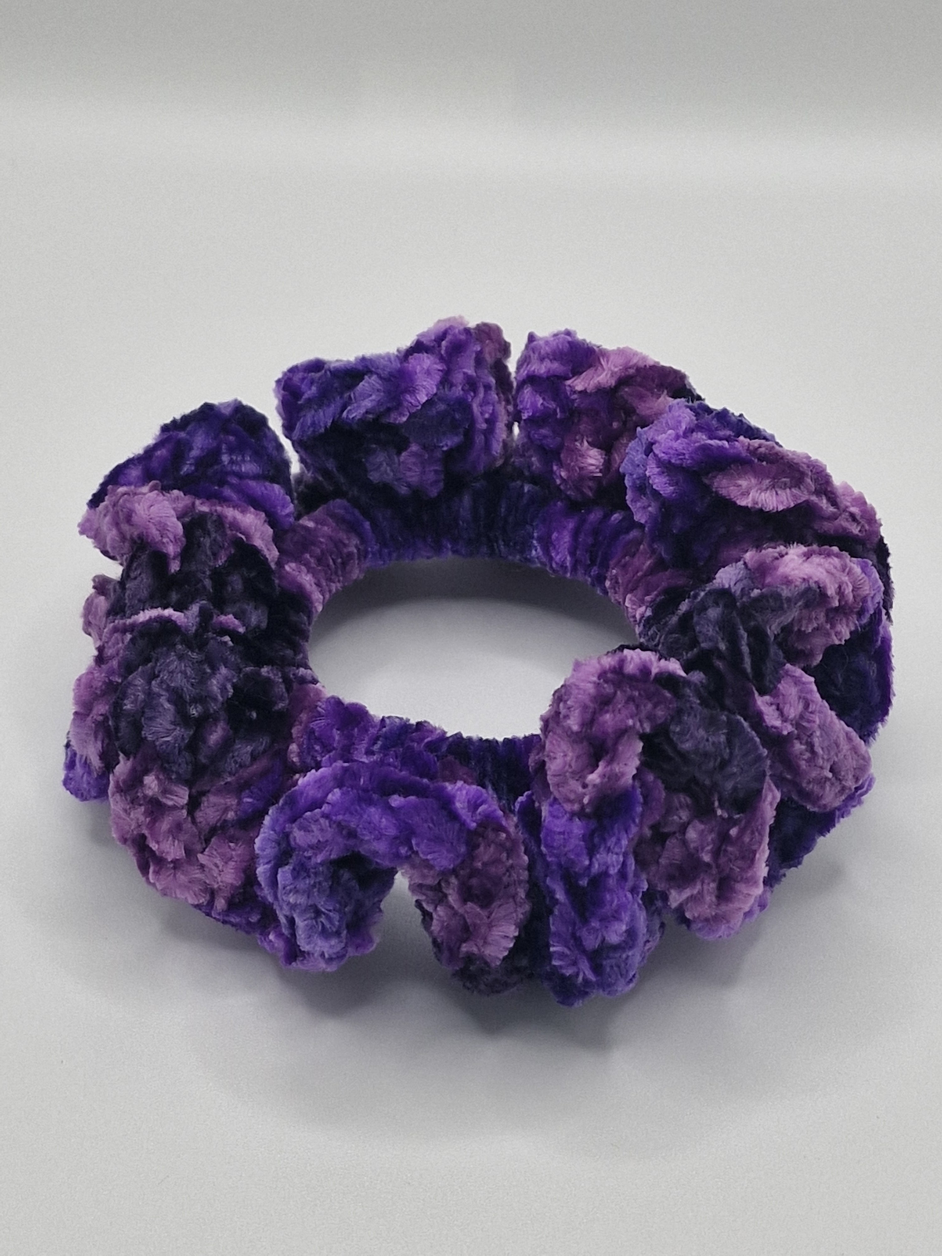 Crochet Velvet Scrunchie: Bernat Crushed Velvet Potent Purple Hair Tie