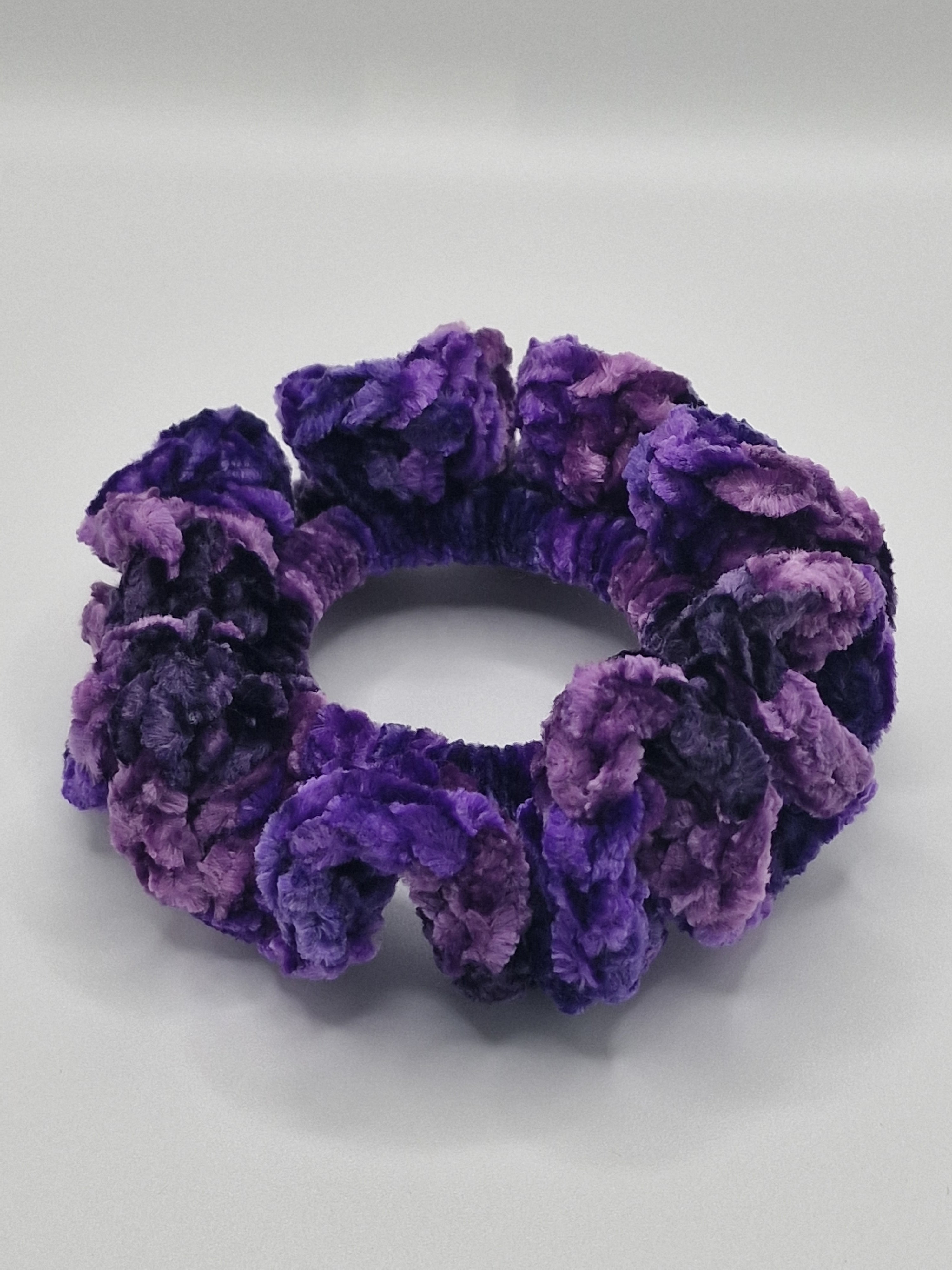 Crochet Velvet Scrunchie: Bernat Crushed Velvet Potent Purple Hair Tie